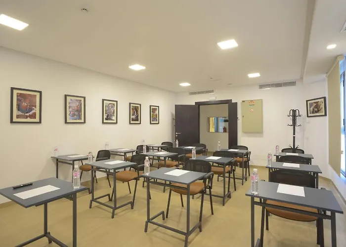 Maia Hotel Suites